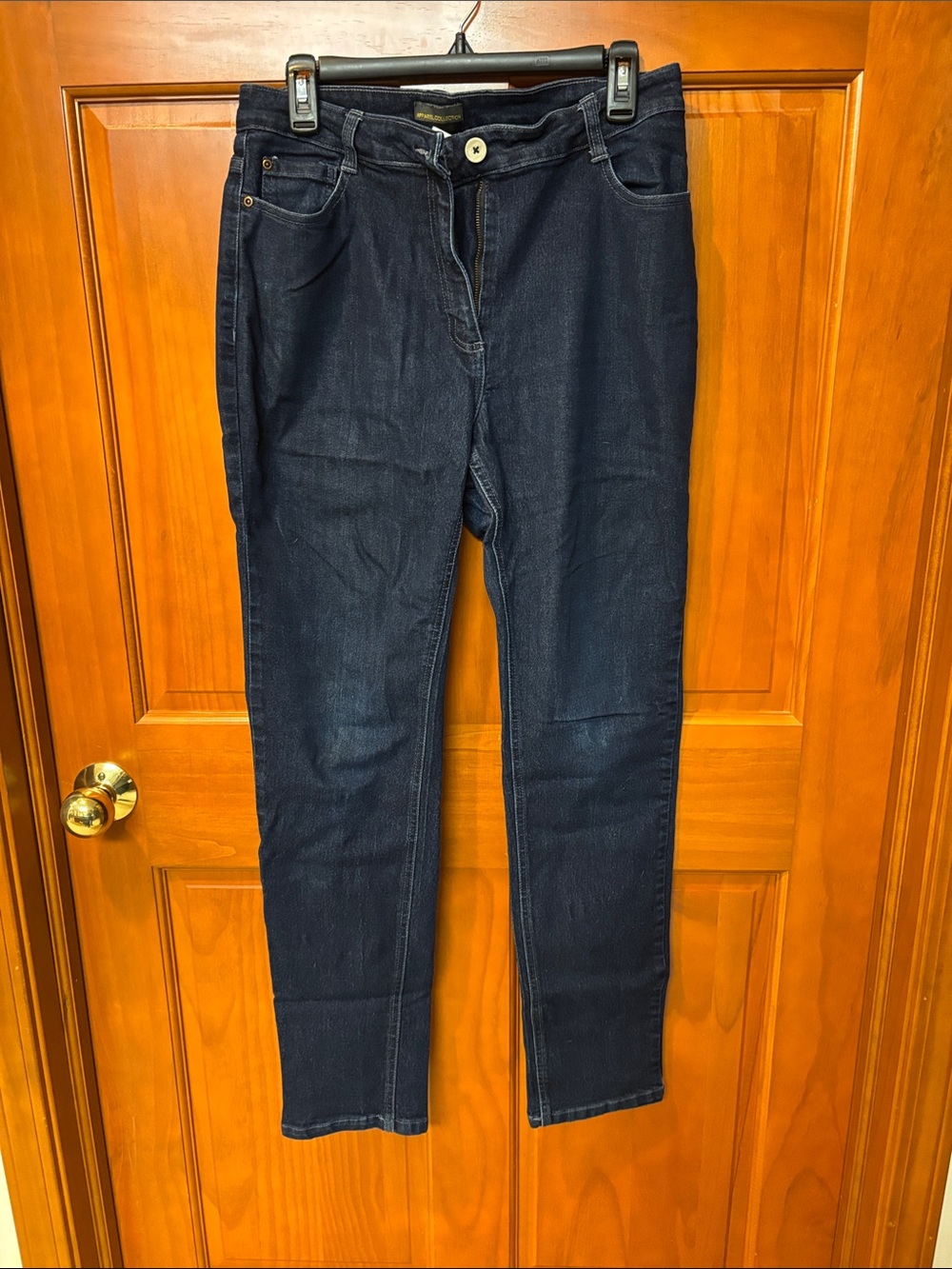 Women's Skinny Jeans in Dark Blue Stretch Denim